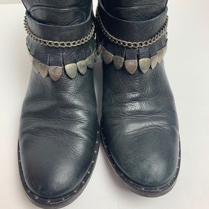 Freda Salvador Black Star Ankle Boot, Sz 7.5